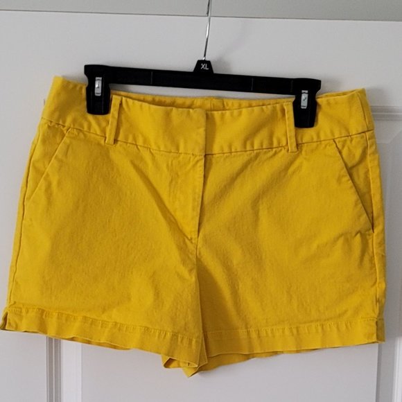 LOFT Pants - Size 10 Loft Riviera shorts bright yellow
